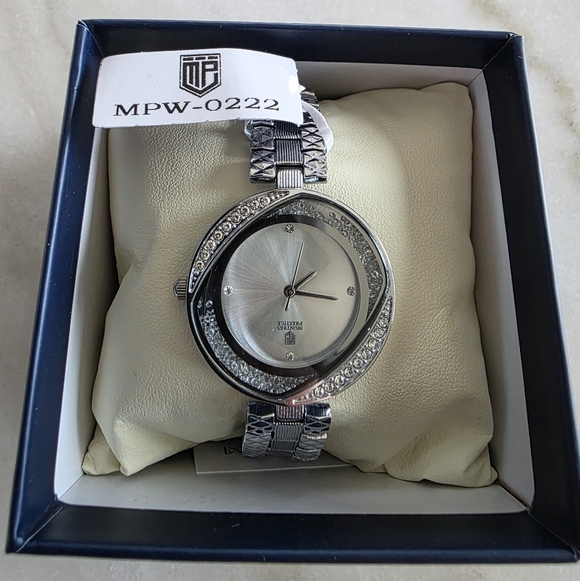 Reserved - Picture 1 of 3